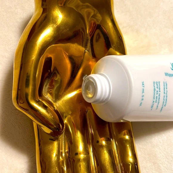 JOSIE MARAN. Whipped Argan Oil SPF 45 Body Butter. 5oz/147ml